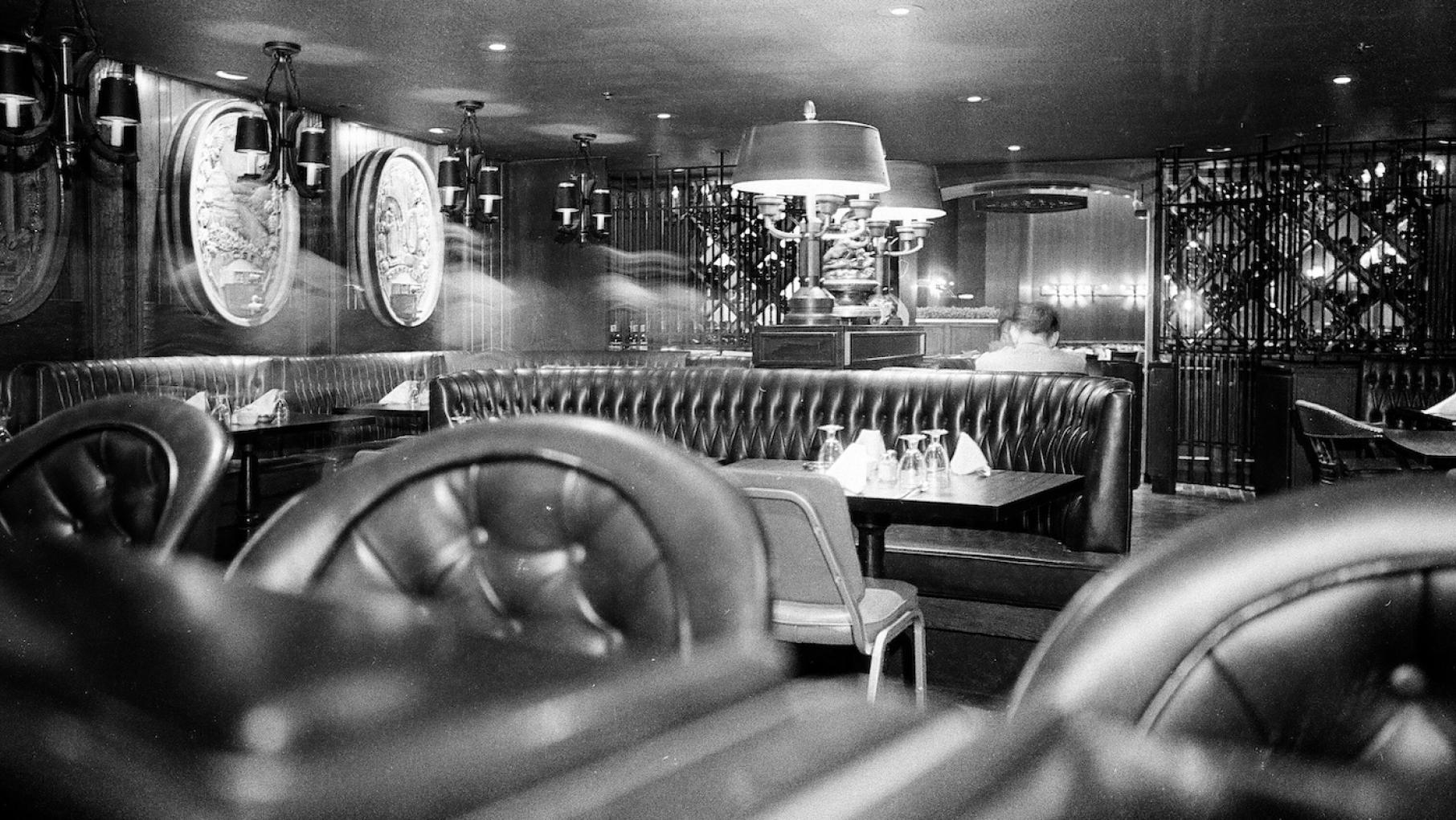 Don Roth's Blackhawk at 129 N. Wabash Avenue (pictured here in 1966) was just one of the bygone restaurants readers missed. Photo: ST-70004498-0001, Chicago Sun-Times collection, Chicago History Museum The interior of Don Roth's Blackhawk restaurant in 1966. Photo: ST-70004498-0001, Chicago Sun-Times collection, Chicago History Museum