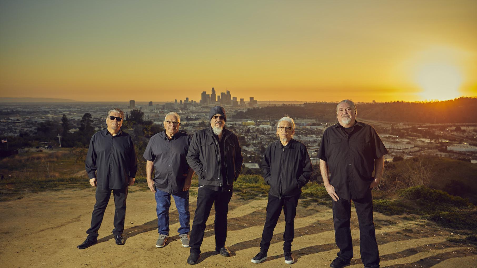 Los Lobos