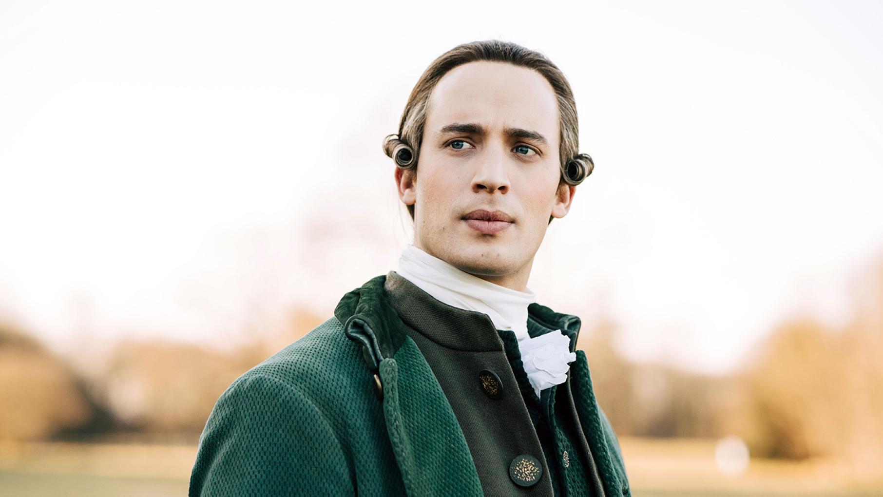 Antoinette's brother Joseph comes to help save his sister's marriage, and its diplomatic uses. Photo: Caroline Dubois - Capa Drama / Banijay Studios France / Les Gens / Canal+ Emperor Joseph in Marie Antoinette
