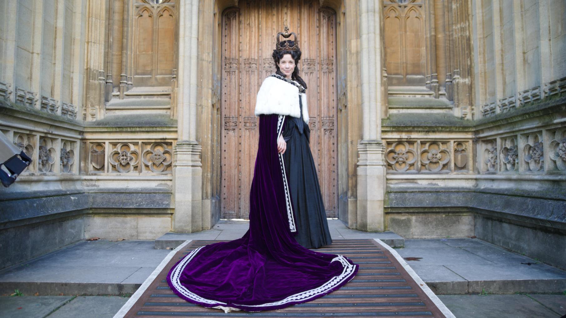 Lucy Worsley dressed as Queen Anne