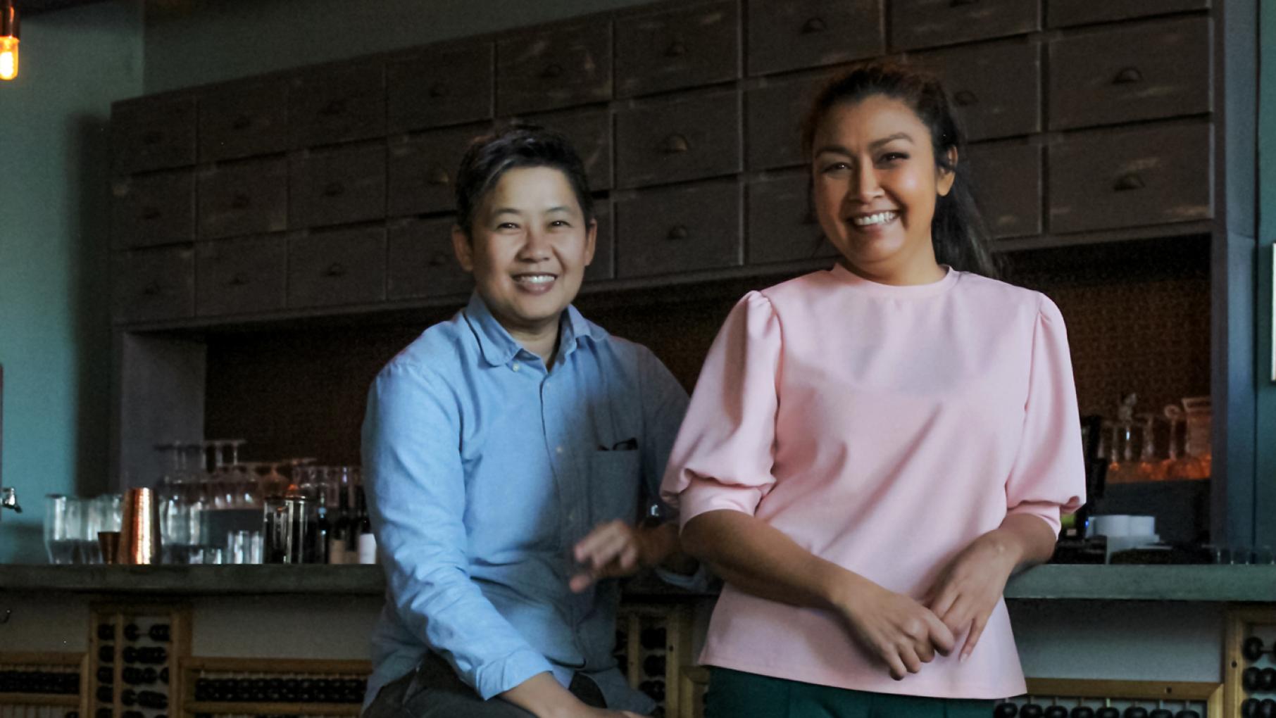 Mina Sudsaard and Sam Rattanopas have been friends since childhood, and now own NaKorn Thai restaurant in Evanston together. Photo: Courtesy NaKorn/Siége Food Mina Sudsaard and Sam Rattanopas at the bar of their Evanston Thai restaurant NaKorn