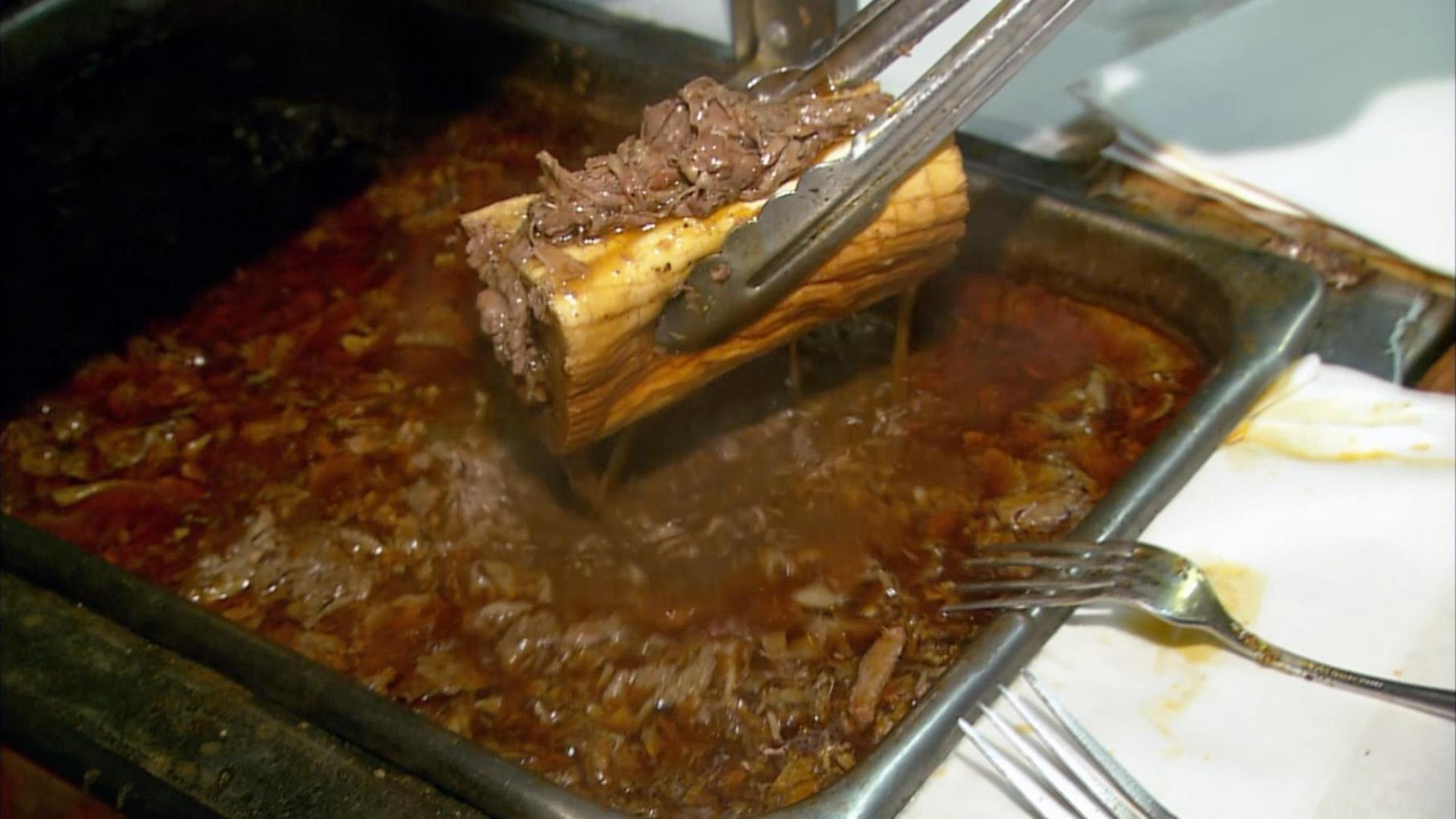 Chicago’s Italian Beef Sandwich: asset-mezzanine-16x9
