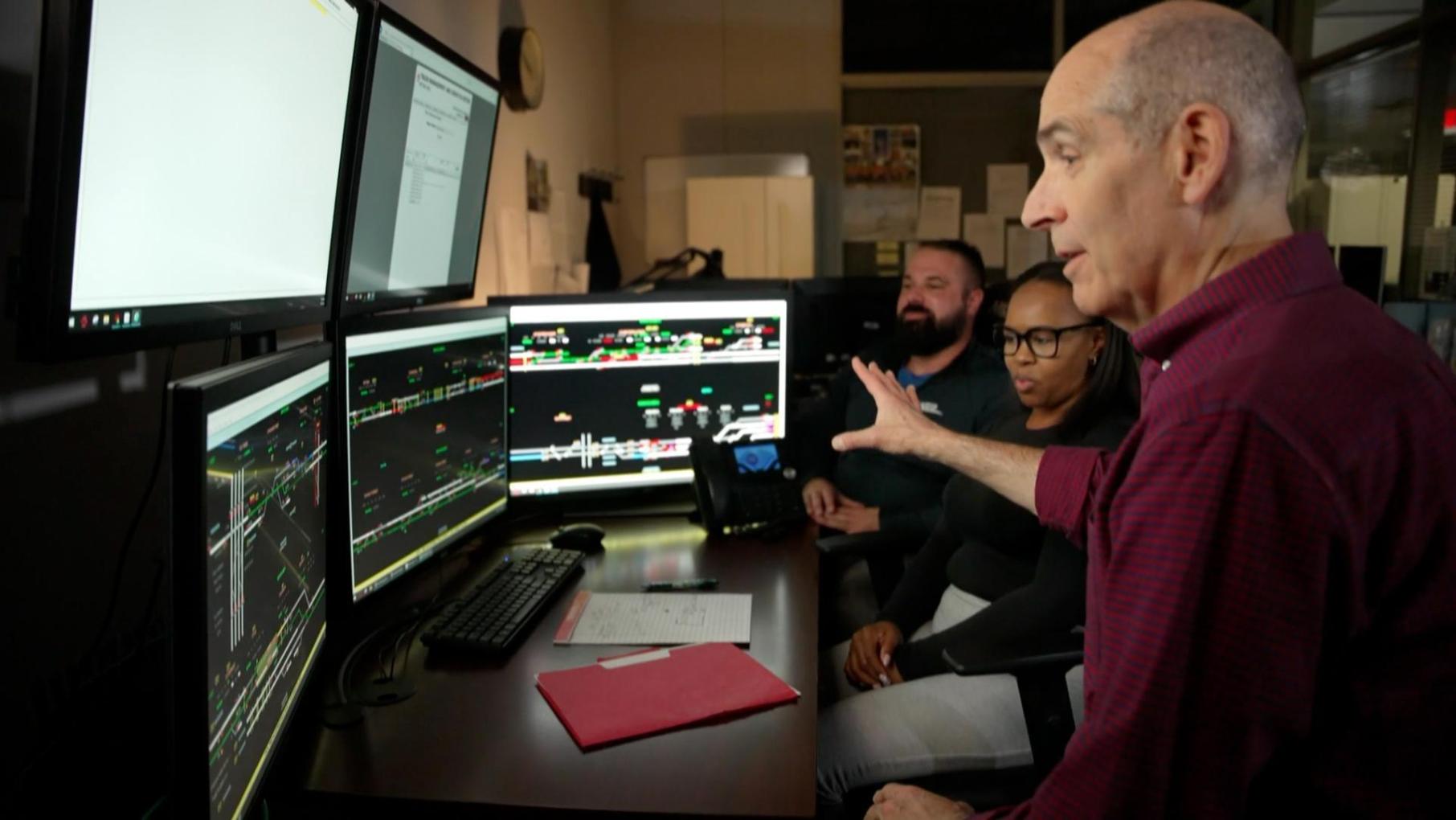 The Control Center that Keeps Metra on Track: asset-mezzanine-16x9
