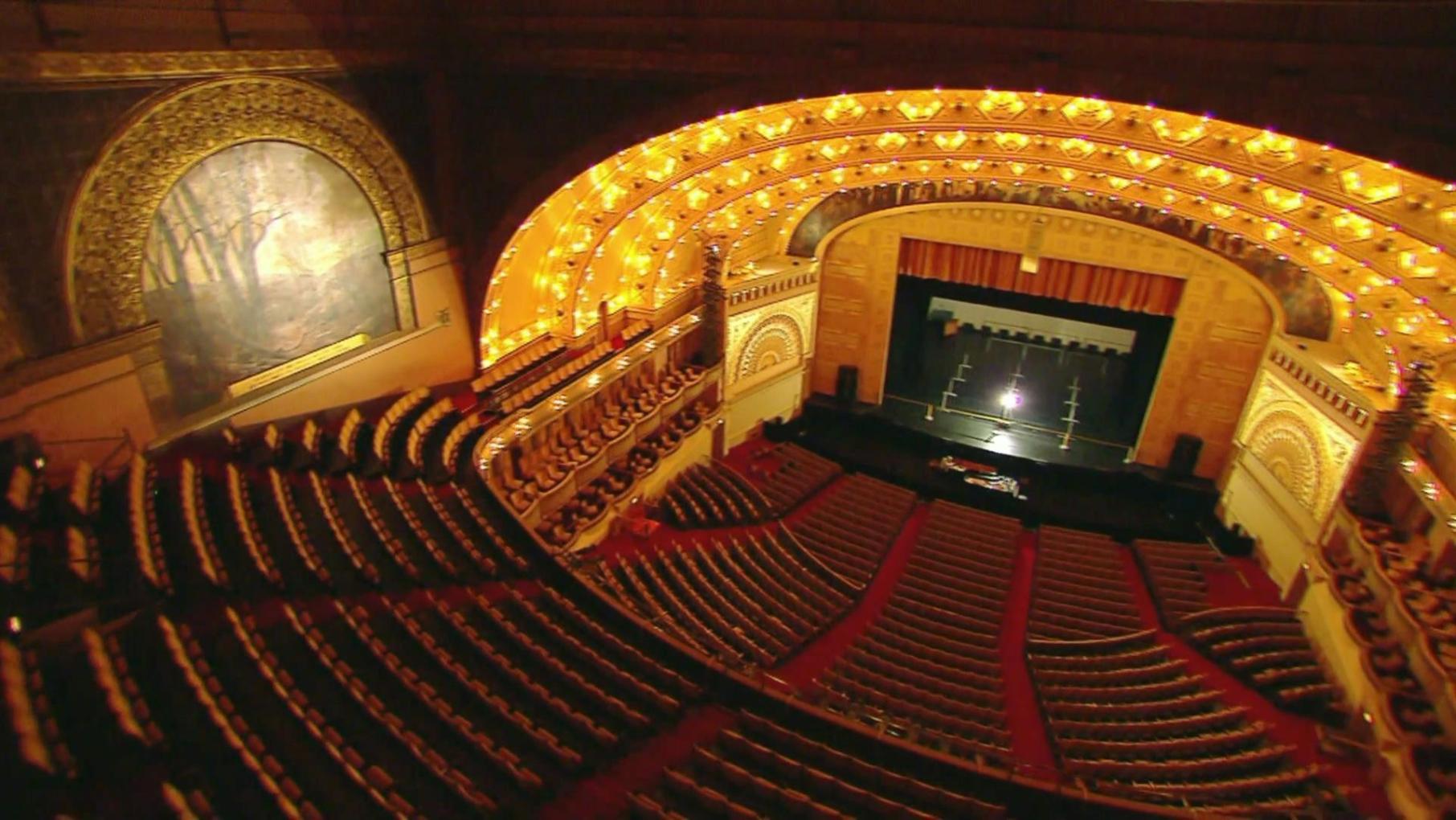 The Daring Feat of the Auditorium Building: asset-mezzanine-16x9
