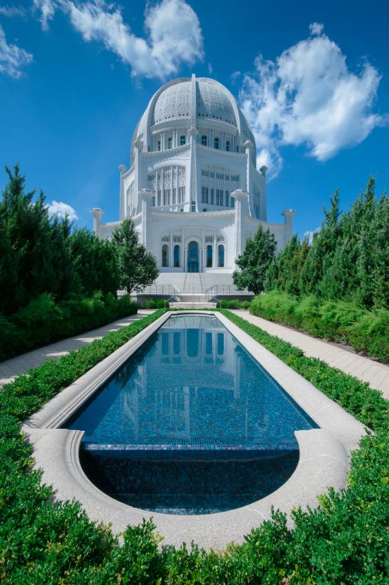The Bahá’i House of Worship in Wilmette, Illinois, north of Chicago. Photo: Courtesy of the US Bahá’í National Center