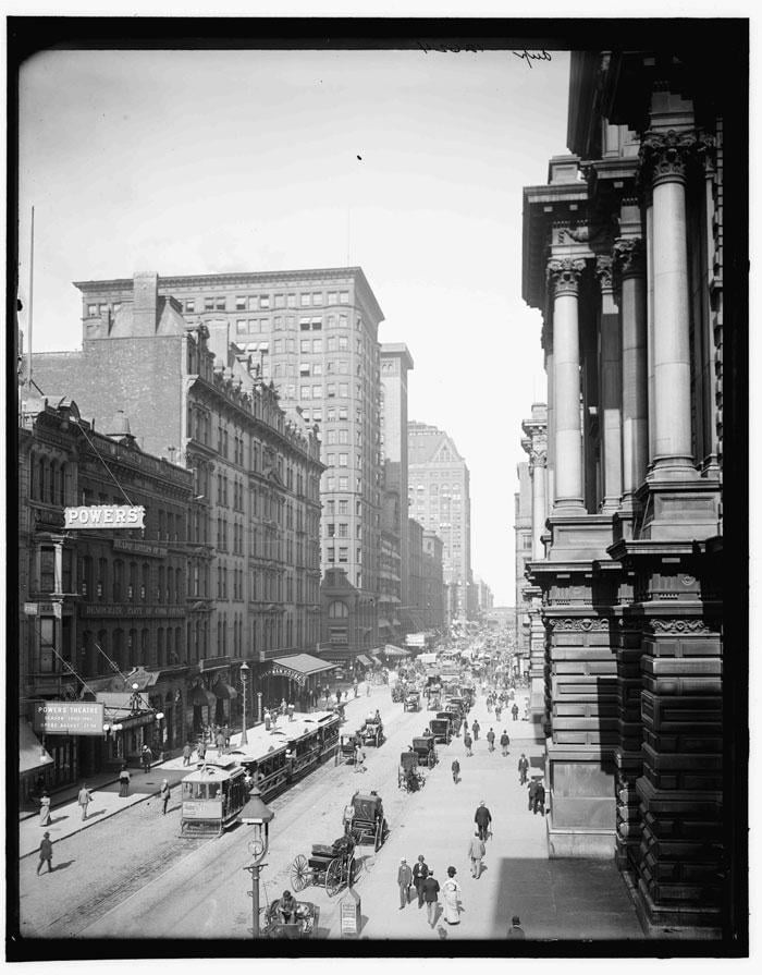 A cable car on Randolph Street. Cable cars used loops of track downtown to turn around, helping to originate the name the "Loop." (Library of Congress)