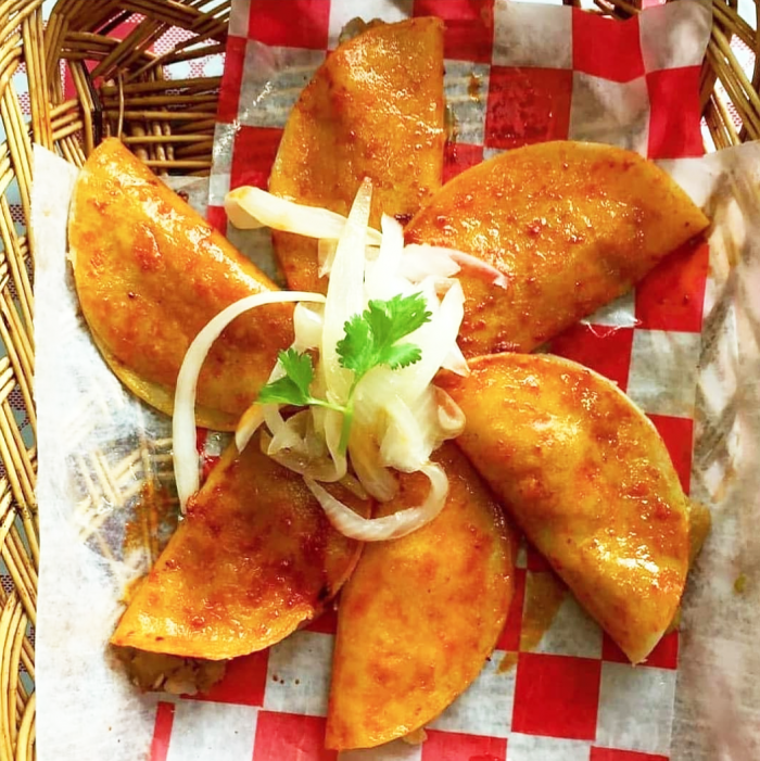 Tacos de canasta from Guapo Taco
