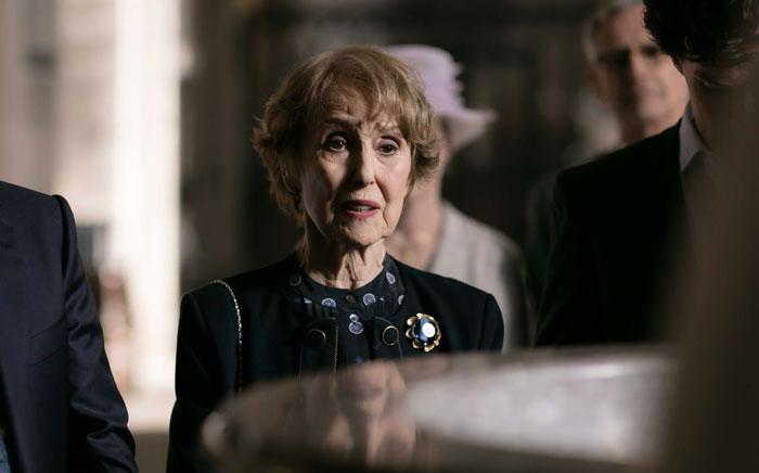 Una Stubbs as Mrs. Hudson.